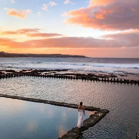 104 En Playa De Canteras Las Palmas de Gran Canaria