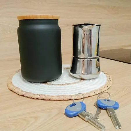Nomad, Wifi , Espacio Trabajo ,playa ,ocio Lägenhet